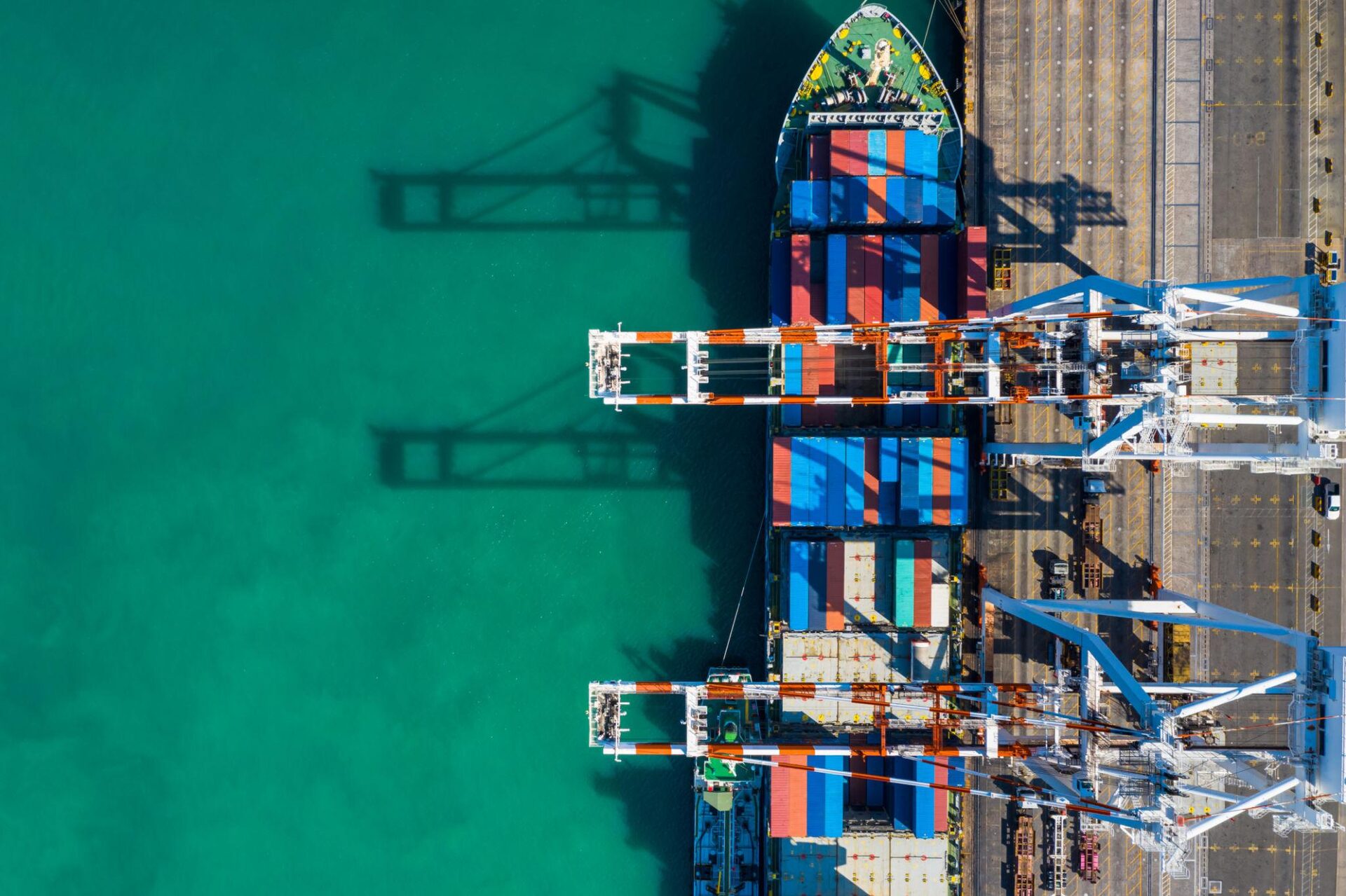 Marine Engine and Port Equipment Lubrication